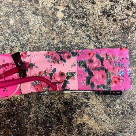 NWT Betsey Johnson Glasses Set - Picture 3 of 5